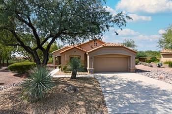 Home for Sale in Oro Valley AZ 85755 14049 N Desert Butte Dr